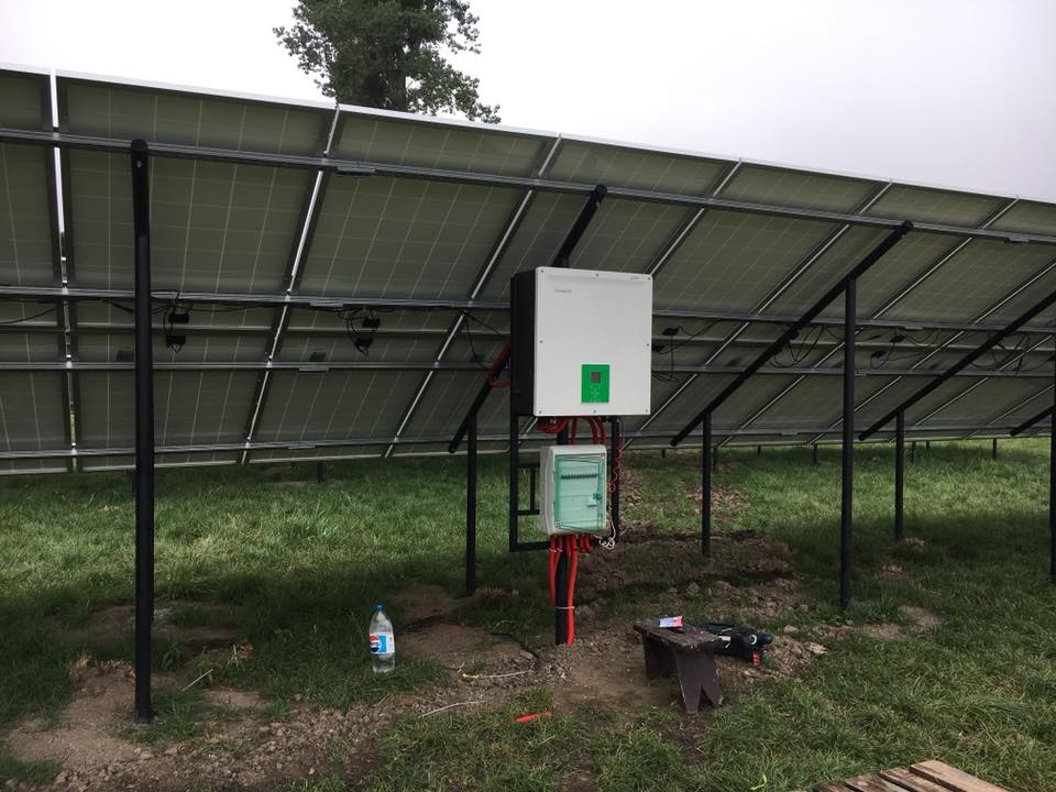 Cонячна електростанція по «зеленому тарифу». 108 панелей Amerisolar 280 W, інвертор - Schneider Electric CL25.